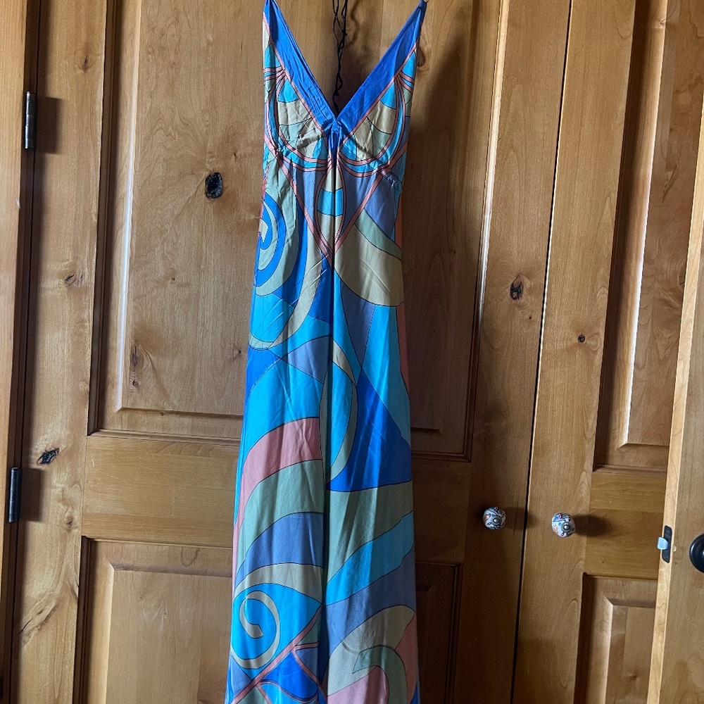 MICHAL  Hawaiian wrap around dress. 1size